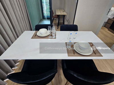 Lloyd Soonvijai-Thonglor, Bangkok, Thailand Lloyd Soonvijai-Thonglor, Bangkok, Thailand