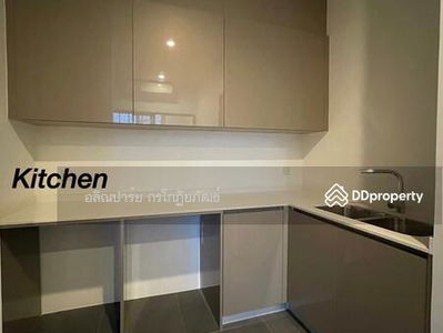 Whizdom Essence, Bangkok, Thailand Whizdom Essence, Bangkok, Thailand