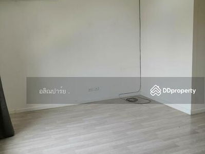 Patio Srinakarin-Rama9, Bangkok, Thailand Patio Srinakarin-Rama9, Bangkok, Thailand