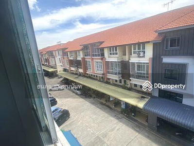 Nakhon Pathom, Nakhon Pathom, Thailand Nakhon Pathom, Nakhon Pathom, Thailand