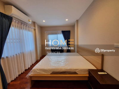 Grand Bangkok Boulevard Sathorn: Grand Bangkok Boulevard Sathorn, Bangkok, Thailand Grand Bangkok Boulevard Sathorn: Grand Bangkok Boulevard Sathorn, Bangkok, Thailand