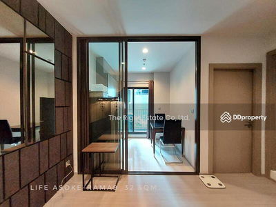 Life Asoke-Rama 9, Bangkok, Thailand Life Asoke-Rama 9, Bangkok, Thailand