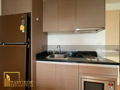 Issara At 42 Sukhumvit, Bangkok, Thailand Issara At 42 Sukhumvit, Bangkok, Thailand