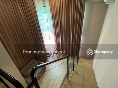 Blossom Condo@Sathorn-Charoenrat, Bangkok, Thailand Blossom Condo@Sathorn-Charoenrat, Bangkok, Thailand