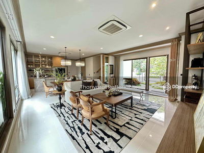 Burasiri Krungthep Kreetha, Bangkok, Thailand Burasiri Krungthep Kreetha, Bangkok, Thailand