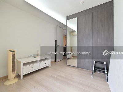 Via 49, Bangkok, Thailand Via 49, Bangkok, Thailand