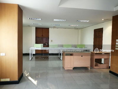 10310, Bangkok, Thailand 10310, Bangkok, Thailand