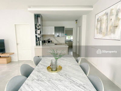 Mantana Bangna-Wongwaen, Bangkok, Thailand Mantana Bangna-Wongwaen, Bangkok, Thailand