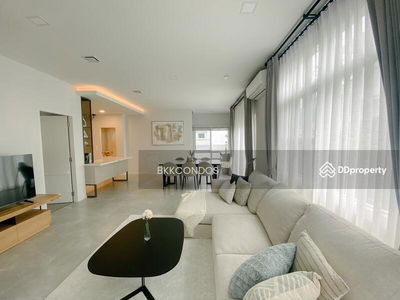 Mantana Bangna-Wongwaen, Bangkok, Thailand Mantana Bangna-Wongwaen, Bangkok, Thailand