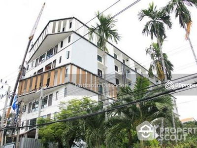 Tidy Thonglor, Bangkok, Thailand Tidy Thonglor, Bangkok, Thailand