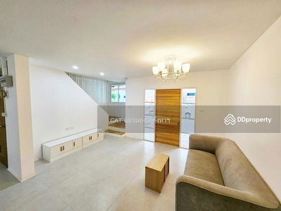 Glad Keaw - Glad Keaw Village, Rattanathibet 26, Nonthaburi, Thailand Glad Keaw - Glad Keaw Village, Rattanathibet 26, Nonthaburi, Thailand