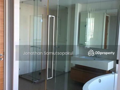 The Fine at River, Bangkok, Thailand The Fine at River, Bangkok, Thailand