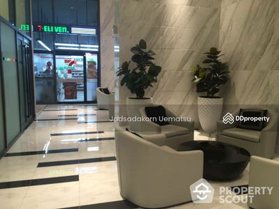 Life Asoke, Bangkok, Thailand Life Asoke, Bangkok, Thailand