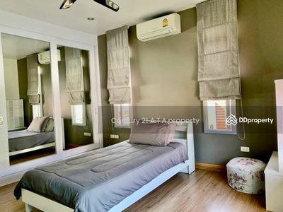 The Boulevard Sriracha, Chon Buri, Thailand The Boulevard Sriracha, Chon Buri, Thailand