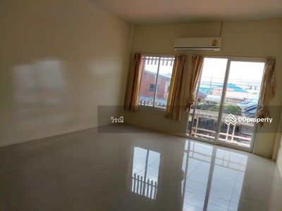 Commercial building for rent near Night Baan Ko, Nakhon Ratchasima., Thailand Commercial building for rent near Night Baan Ko, Nakhon Ratchasima., Thailand