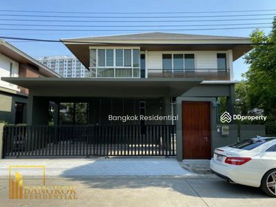 House in Compound, Bangkok, Thailand House in Compound, Bangkok, Thailand