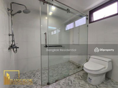 Sethiwan Palace Sukhumvit 4, Bangkok, Thailand Sethiwan Palace Sukhumvit 4, Bangkok, Thailand