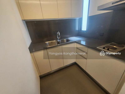 Issara Collection Sathorn, Bangkok, Thailand Issara Collection Sathorn, Bangkok, Thailand