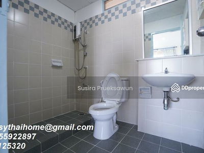 The Parkland Bangna, Bangkok, Thailand The Parkland Bangna, Bangkok, Thailand