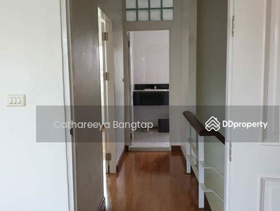 10230, Bangkok, Thailand 10230, Bangkok, Thailand