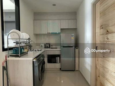 Life Asoke, Bangkok, Thailand Life Asoke, Bangkok, Thailand