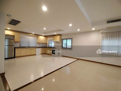 7HS0008, Chon Buri, Thailand 7HS0008, Chon Buri, Thailand