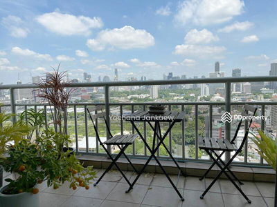 Lake Green, Bangkok, Thailand Lake Green, Bangkok, Thailand