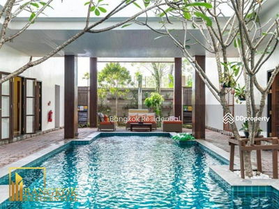 House in Compound, Samut Prakan, Thailand House in Compound, Samut Prakan, Thailand