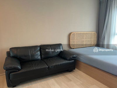 Life One Wireless, Bangkok, Thailand Life One Wireless, Bangkok, Thailand