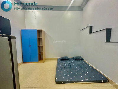 Pham Van Dong Street, Vietnam Pham Van Dong Street, Vietnam