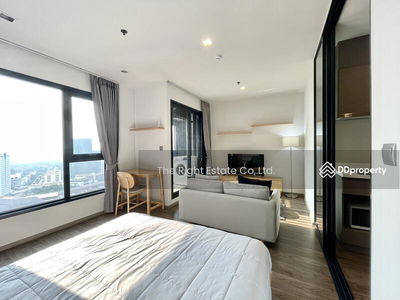 Life Ladprao Valley, Bangkok, Thailand Life Ladprao Valley, Bangkok, Thailand