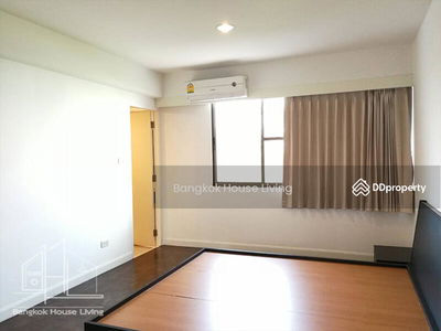 Prem Mansion, Bangkok, Thailand Prem Mansion, Bangkok, Thailand