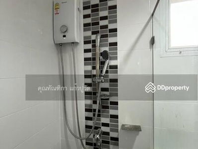 Housing in Nong Phai, Thailand Housing in Nong Phai, Thailand