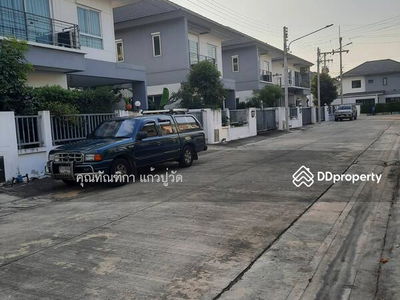 Gehäuse In Nong Phai, Thailand Gehäuse In Nong Phai, Thailand