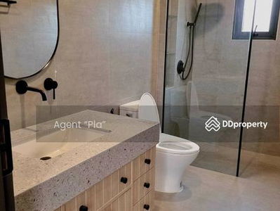 Single house for rent at Sukhumvit 71. (SPSAM613), Bangkok., Thailand Single house for rent at Sukhumvit 71. (SPSAM613), Bangkok., Thailand