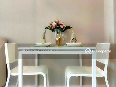 Metro Sky Prachachuen, Bangkok, Thailand Metro Sky Prachachuen, Bangkok, Thailand