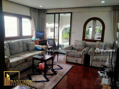 Detached House, Bangkok, Thailand Detached House, Bangkok, Thailand