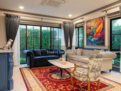 Nantawan Rama 9 New Krungthepkreetha, Bangkok, Thailand Nantawan Rama 9 New Krungthepkreetha, Bangkok, Thailand