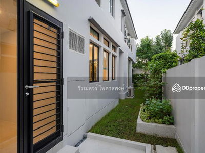 Nantawan Rama 9 New Krungthepkreetha, Bangkok, Thailand Nantawan Rama 9 New Krungthepkreetha, Bangkok, Thailand