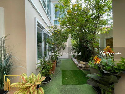 Detached House, Bangkok, Thailand Detached House, Bangkok, Thailand