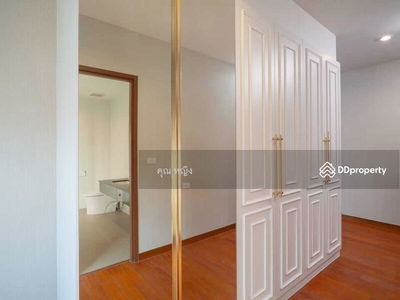 Gehäuse In Hang Dong, Thailand Gehäuse In Hang Dong, Thailand