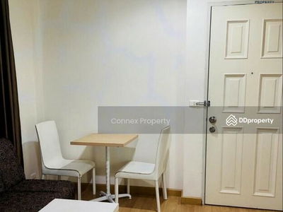 Life @ Ratchada, Bangkok, Thailand Life @ Ratchada, Bangkok, Thailand