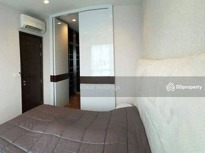 Ivy Ampio, Bangkok, Thailand Ivy Ampio, Bangkok, Thailand