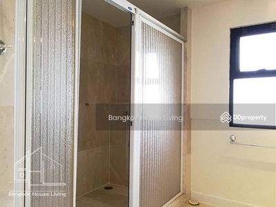 TBI Tower, Bangkok, Thailand TBI Tower, Bangkok, Thailand