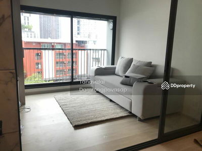 Life Sukhumvit 48, Bangkok, Thailand Life Sukhumvit 48, Bangkok, Thailand