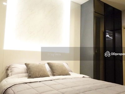 Life Sukhumvit 48, Bangkok, Thailand Life Sukhumvit 48, Bangkok, Thailand