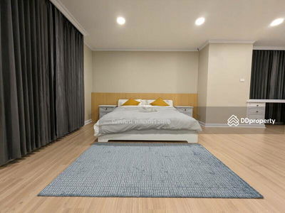 Somkid Gardens, Bangkok, Thailand Somkid Gardens, Bangkok, Thailand