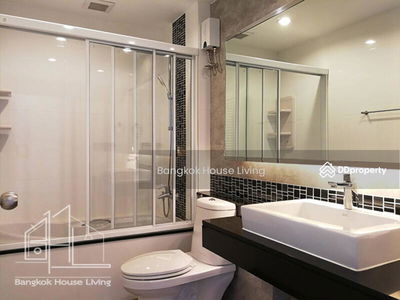 Prasanmitr Place, Bangkok, Thailand Prasanmitr Place, Bangkok, Thailand