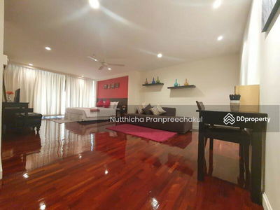 Sathorn Gallery Residences, Bangkok, Thailand Sathorn Gallery Residences, Bangkok, Thailand