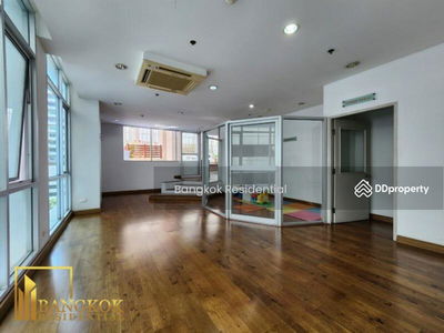 The Master Centrium Asoke-Sukhumvit, Bangkok, Thailand The Master Centrium Asoke-Sukhumvit, Bangkok, Thailand